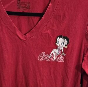 Betty Boop Coca-Cola Red V-Neck Graphic T-Shirt Womens 2X Short Sleeve‎ Top